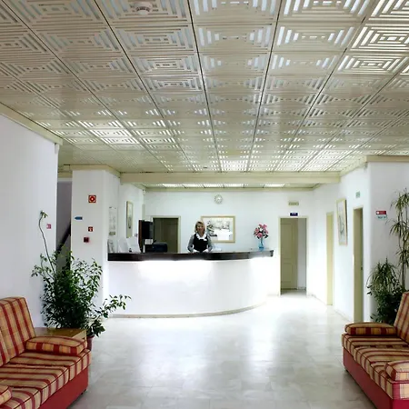 Apart Otel Mirachoro Albufeira