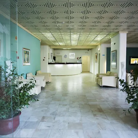 Lägenhetshotell Mirachoro 3*